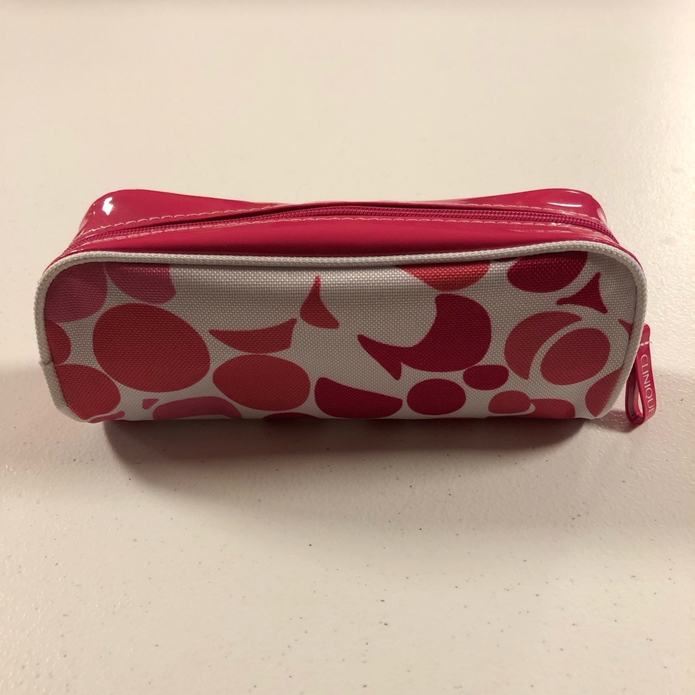 CLINIQUE Pink & White Pouch